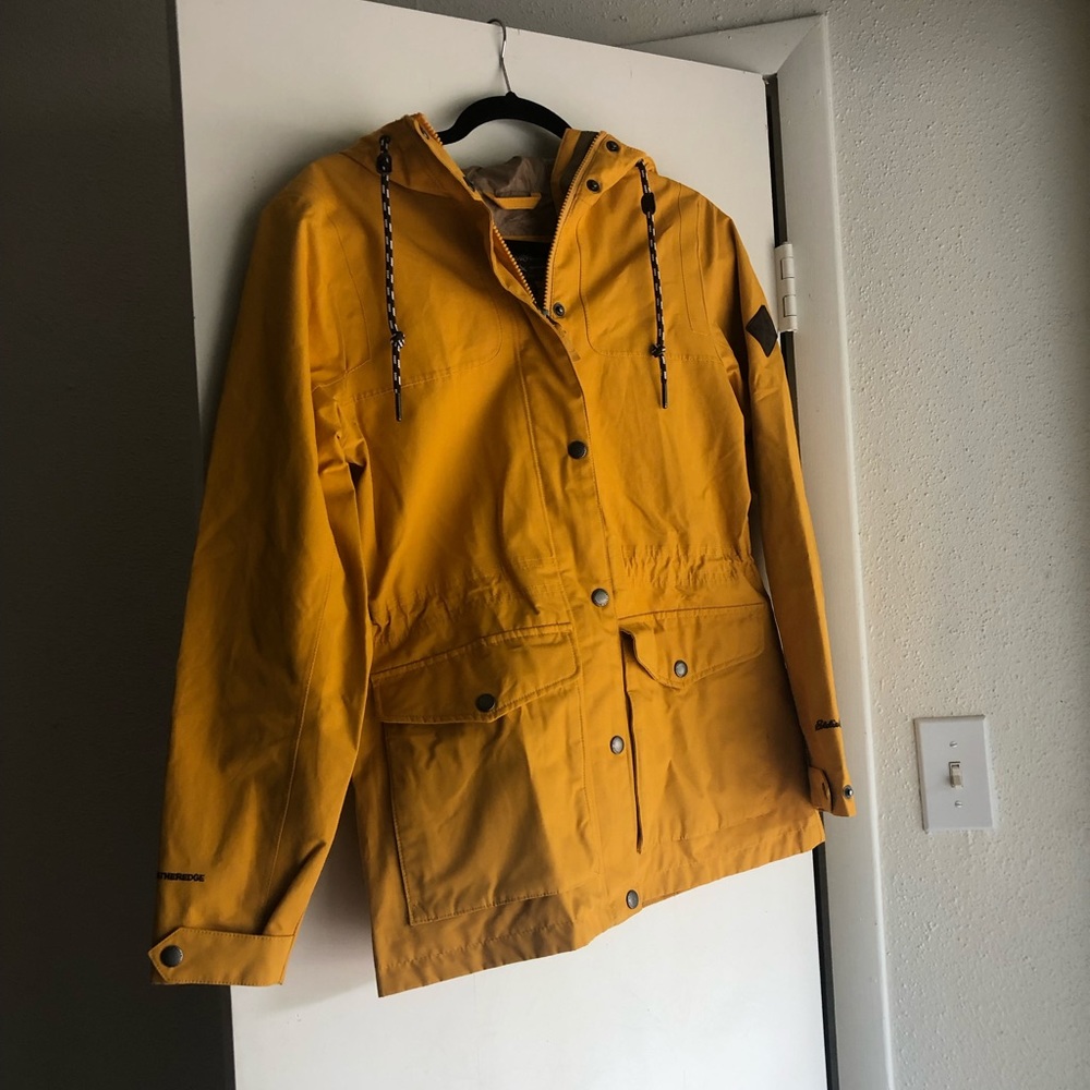 Eddie Bauer Women’s Charly Raincoat